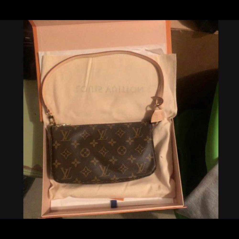 Louis Vuitton Handbag